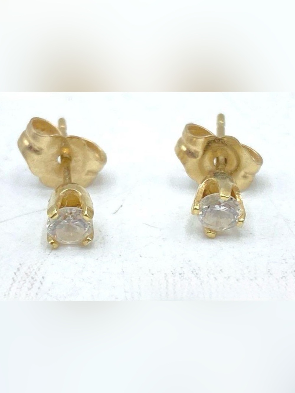 Pair of 14K Yellow Gold & CZ Post
Earrings 0.58g